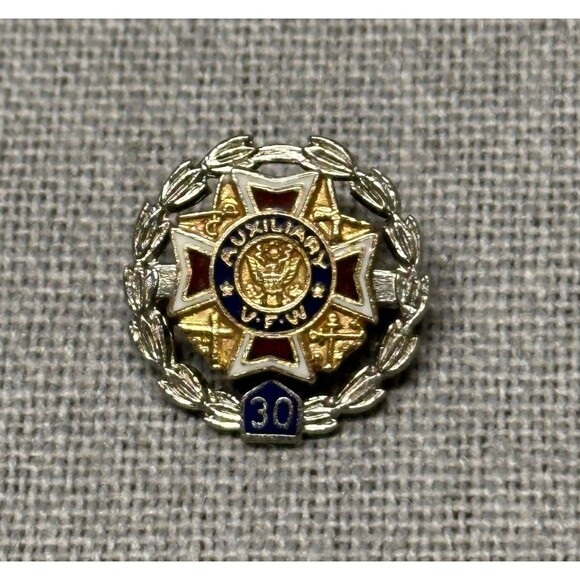 Vintage Sterling VFW AUXILIARY 30 Year Member Pin Veterans of Foreign Wars - Picture 1 of 6